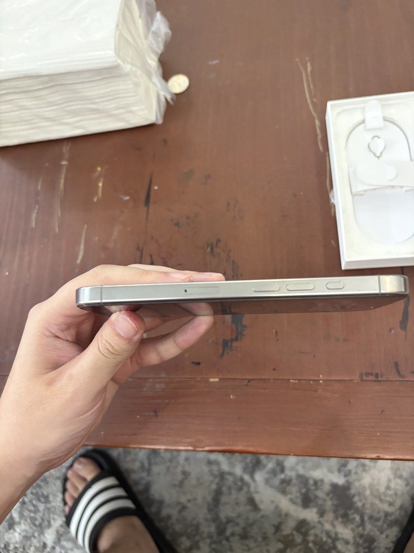 Apple iPhone 16 Pro Natural Titanium (Category: iPhone 16 Series) located in Pasay City. Submitted by enzopeco (Listing ID 1470835031, Image 3). Description: Apple iPhone 16 Pro Natural Titanium 256 GB 83 percent battery health With box, sim tool, manuals, charger Openline First owned 40,000 pesos PM for more inquiries.