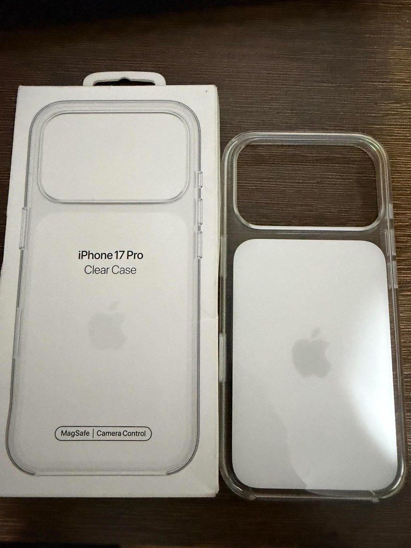 Apple iPhone 17 Pro Clear Case MagSafe Camera Control (Category: Cases & Sleeves) located in Los Banos. Submitted by sashimituna (Listing ID 1470867919, Image 1). Description: - Designed specifically for the iPhone 17 Pro - Built-in MagSafe support for effortless wireless charging - Precision cutout for the new Camera Control button - Crystal clear transparency to showcase your phone's original design - Reliable daily protection against drops and
