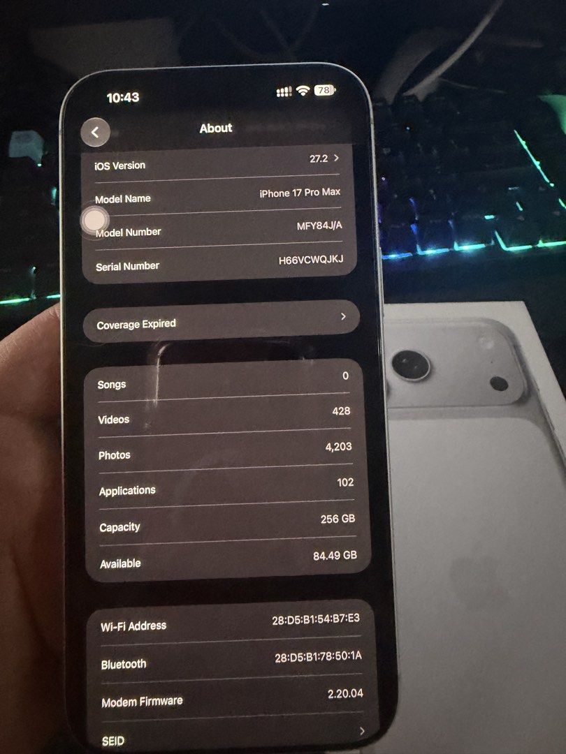 Apple iPhone 17 Pro Max 256GB Silver (Category: iPhone 17 Series) located in Las Pinas. Submitted by xjohnrick (Listing ID 1470886270, Image 2). Description: For Sale / Swap iPhone 17 Pro Max 256GB Silver 92% BH (419 CC as of Oct. 28 2026) J/A (Japan Variant) e-Sim (Factory Unlocked) Higher Battery Capacity compared to Local / with Physical Sim Slot Variant Issue: Small scratch sa action button and bottom left part ng phone Comes with Box same im