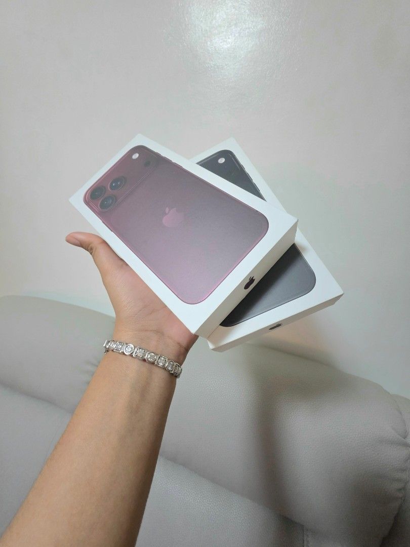 Apple iPhone 18 pro max (Category: iPhone 18 Series) located in Manila. Submitted by angelicao19940 (Listing ID 1470791377, Image 1). Description: - 18 pro max (2 pieces available) - Colors: burgundy and Black - Condition: Brand new - Bought in korea - RUSH shipping available, meetups can be arranged.