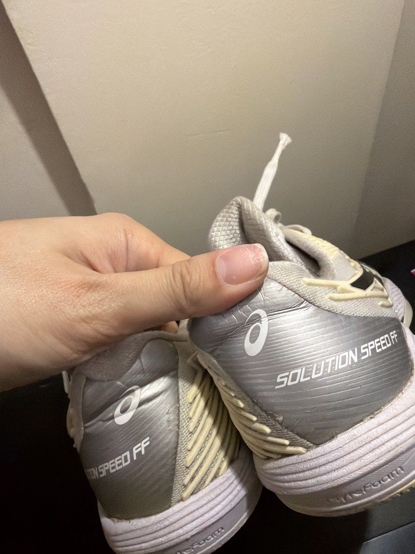 ASICS Solution Speed FF Tennis Shoes Size US 6.5 (Category: Sneakers) located in Paranaque City. Submitted by TrendyBoutique.ph (Listing ID 1470747930, Image 3). Description: - Brand: ASICS - Model: Solution Speed FF Tennis Shoes - Color: White and Black - Size: US 6.5 | EUR 37.5 | 23.5 CM - Cushioning: FlyteFoam midsole for lightweight comfort - Upper: Breathable mesh with supportive cage overlay - Heel: Silver metallic counter with ASICS brandi