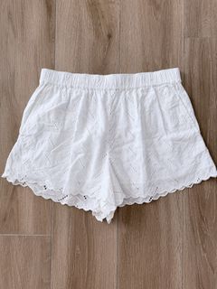 (Category: ) located in . Submitted by lovepreloved13 (Listing ID 1470767019, Image 1). Description: .