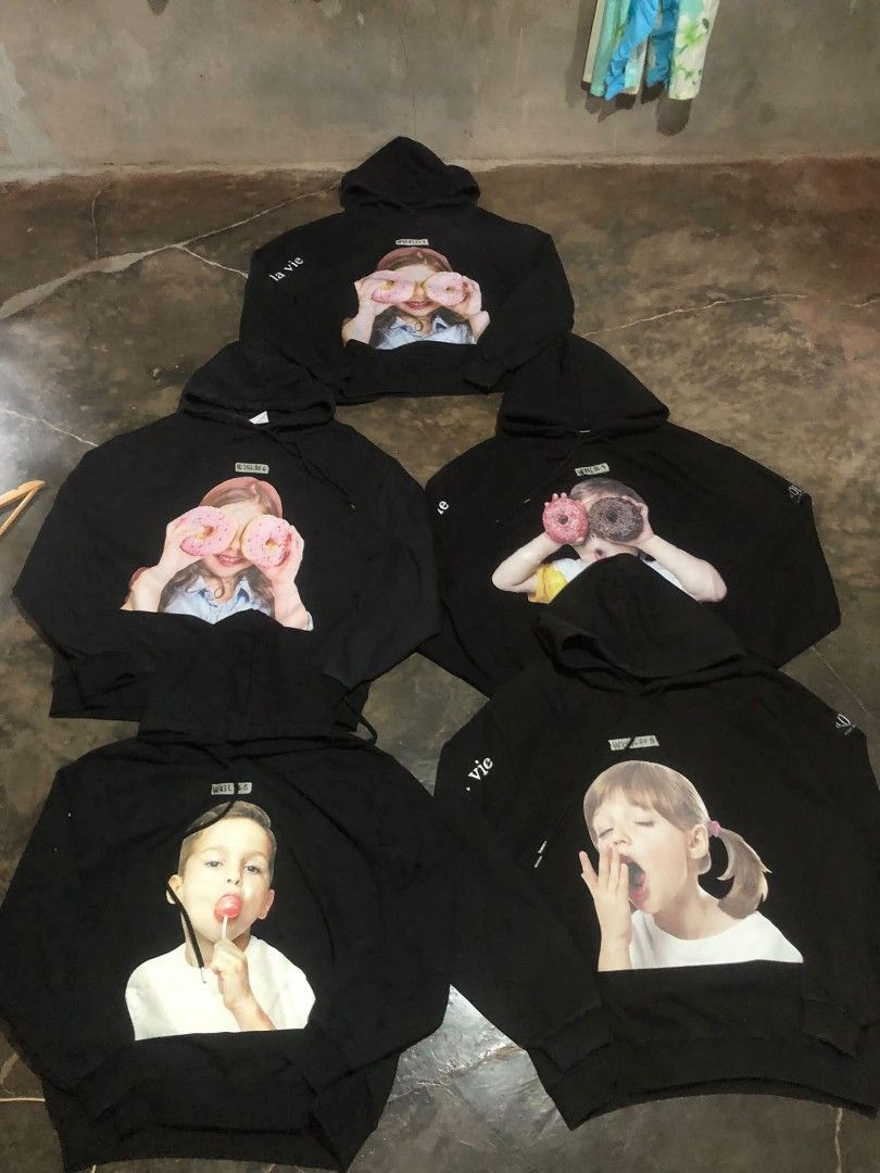 ASPACK 5 ADLV 4500 (Category: Hoodies) located in Cabagan. Submitted by ukayflips (Listing ID 1470810901, Image 1). Description: GOOD TO EXCELLENT CONDITION NEEDWASH.