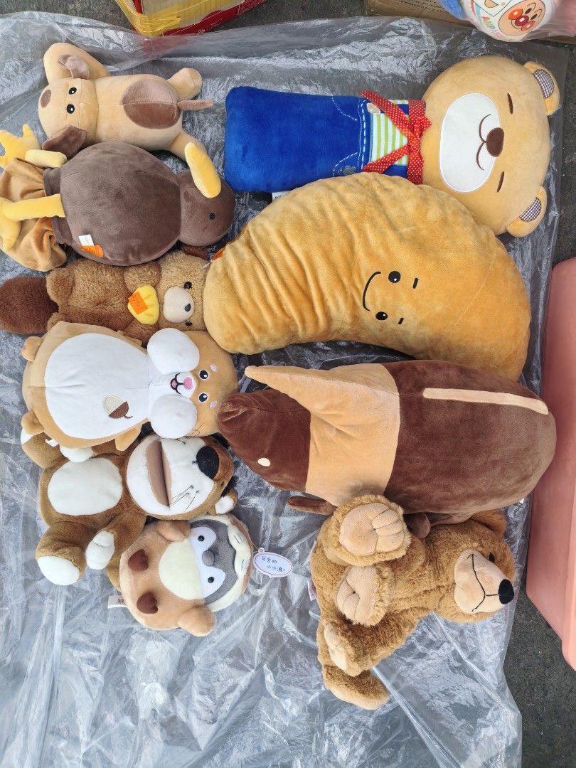 Assorted Cute Plush Toys and Stuffed Animals Collection (Category: Plushies & Soft Toys) located in Paranaque City. Submitted by furugiyafinds (Listing ID 1470822599, Image 1). Description: - Assorted plush toys and stuffed animals (teddy bears, dogs, penguin, kiwi bird, and croissant pillow) - Colors: Various shades of brown, tan, and blue - Material: Ultra-soft and huggable - Ideal for: Kids, toy collectors, or cute room decor - Purchasing opti