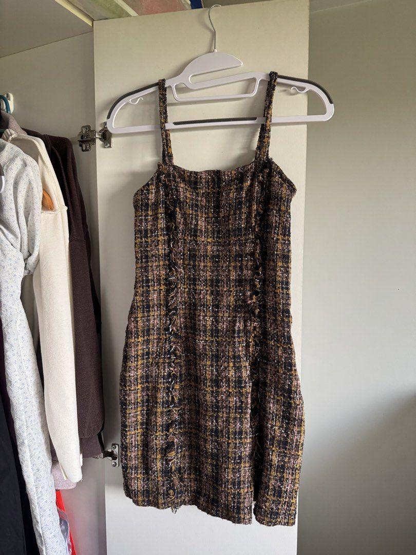 Assorted Dresses (Category: Dresses) located in Taguig. Submitted by iceru (Listing ID 1470806878, Image 2). Description: 120 each.