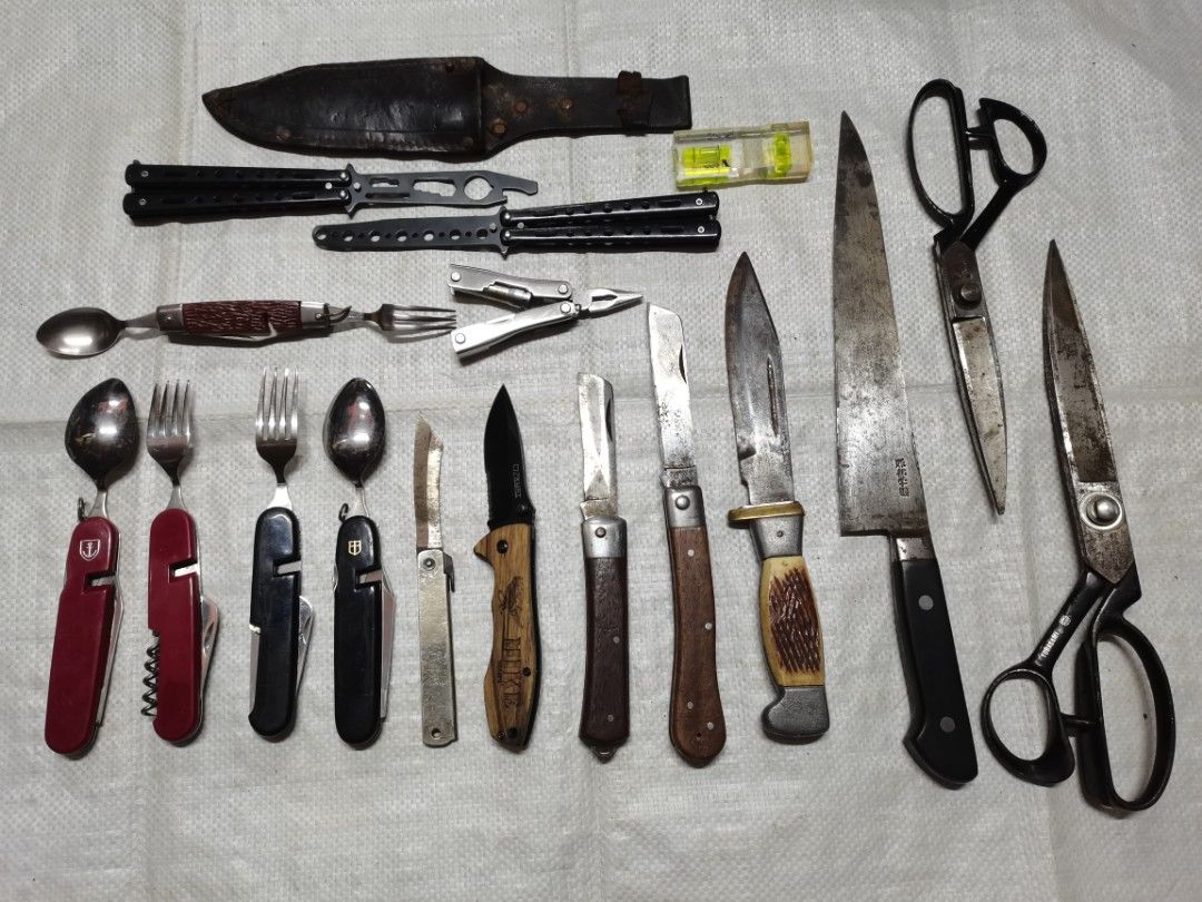 Assorted Hand Tools and Hardware Lot (Category: Construction Tools & Equipment) located in Pasay City. Submitted by redivhan (Listing ID 1470763012, Image 2). Description: Japan Surplus Tools 09279839144 - Complete set of mixed hand tools - Includes wrenches, pliers, hammers, axes, saws, and measuring calipers - Various brands and styles - Shows heavy rust and wear from workshop use - Perfect for DIY projects or garage organization - Sold as a co