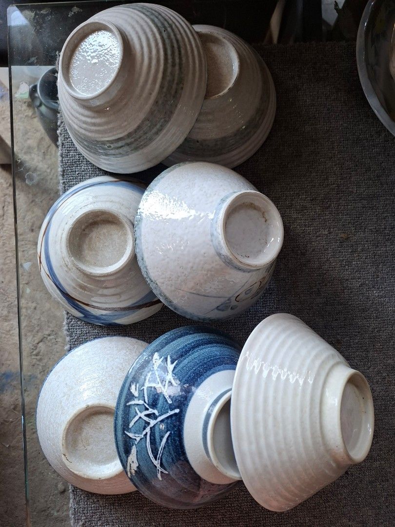 Assorted stoneware bowls (Category: Other Kitchenware & Tableware) located in Quezon City. Submitted by sabadojuliet25680 (Listing ID 1470785032, Image 3). Description: stoneware bowls all goods single use assorted design 335/7pcs take all.