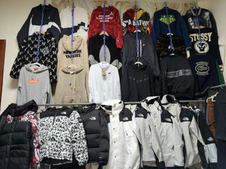 (Category: ) located in . Submitted by ggclothings (Listing ID 1470881716, Image 1). Description: .