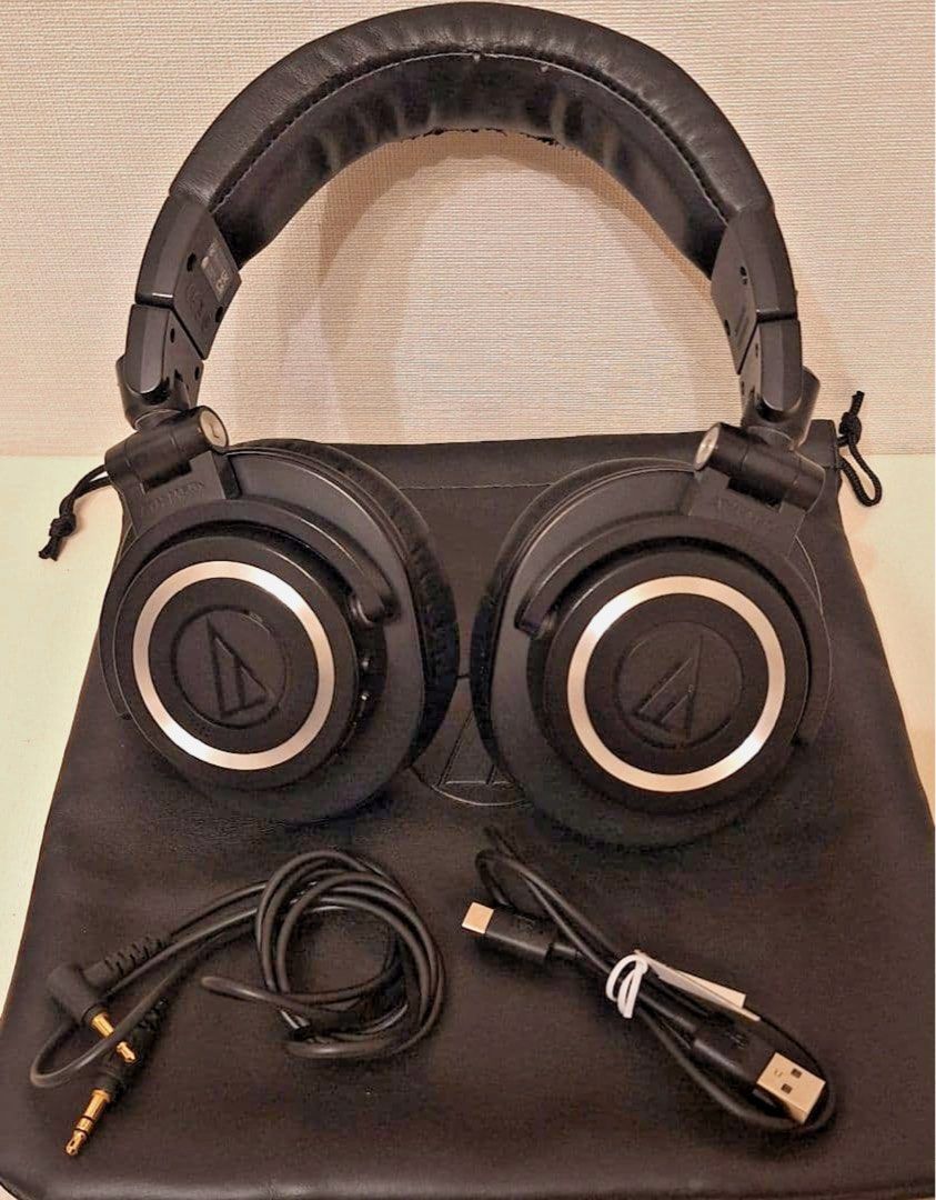 Audio-Technica ATH-M50xBT Wireless Over-Ear Headphones (Category: Headphones & Headsets) located in Quezon City. Submitted by annabananabread12 (Listing ID 1470784367, Image 1). Description: RFS: decluttering! Audio is perfect. Visible wear and tear around the headband as seen in photo. - Model: Audio-Technica ATH-M50xBT Over-Ear Headphones (Black) - Features: Bluetooth wireless, foldable design, and 90-degree swiveling earcups - Condition: Works