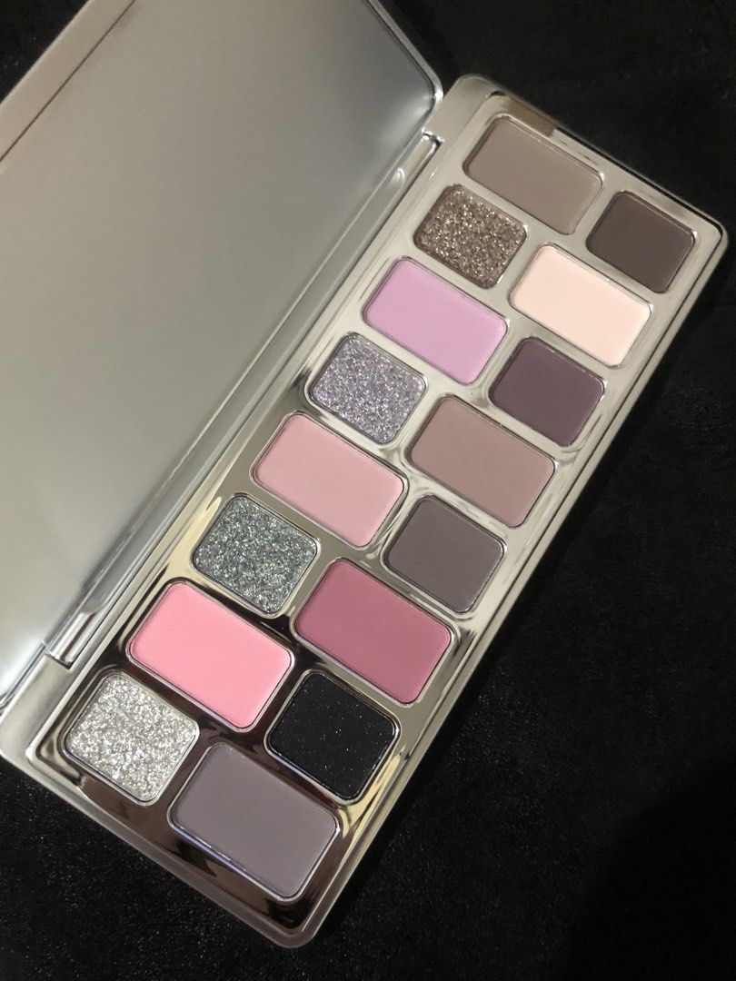 AUTH SEALED CHEERYEP #07 CLOSER PALETTE (Category: Makeup) located in Las Pinas. Submitted by null.alt.shop (Listing ID 1470888062, Image 3). Description: Brand new and sealed Authentic Rfs: na double order .