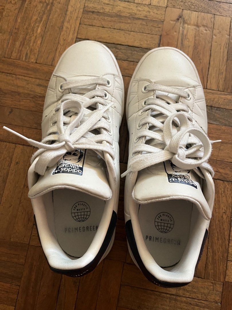 Authentic Adidas Stan Smith White Navy (Category: Sneakers) located in Makati City. Submitted by yoursecondbest (Listing ID 1470749835, Image 2). Description: Needs cleaning. I think I still have the box. Fits size 37-38..