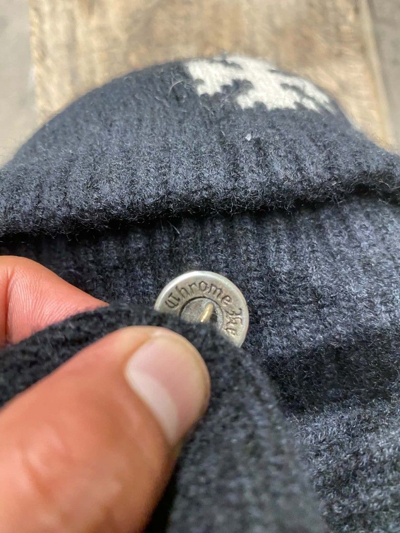 Authentic chrome hearts beanie (Category: Hats & Beanies) located in Polomolok. Submitted by warmfire.3185dd (Listing ID 1470869441, Image 3). Description: .