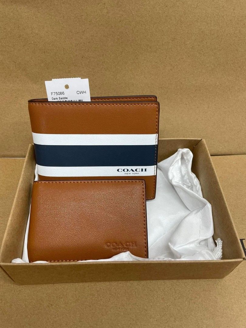 Authentic Coach Wallet for Men (Category: Wallets & Card Holders) located in Manila. Submitted by miunicahija06 (Listing ID 1470754036, Image 1). Description: Now Available!!! Reserve yours now.. Super nice in actual 😍 Original Mall pull out ✔️New Arrival ✔️Brandnew ✔️COMPLETE INCLUSIONS RESELLERS ARE WELCOME!!! 🥰 DM FOR DISCOUNT.