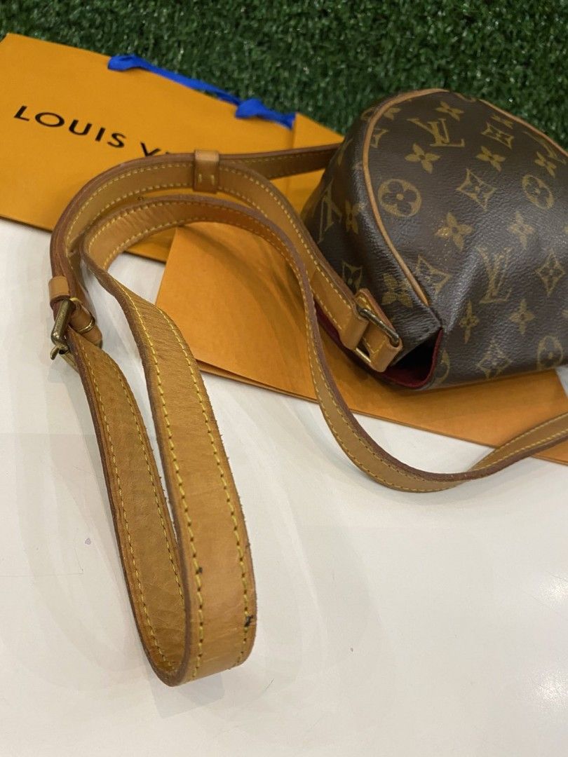 Authentic louis vuitton tambourin bag (Category: Luxury Bags & Wallets) located in Cebu City. Submitted by bisayaseller77 (Listing ID 1470869601, Image 3). Description: Authentic louis vuitton tambourin monogram leather bag.