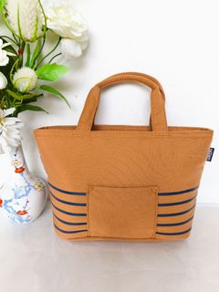 (Category: ) located in . Submitted by sakura_japan_surplus (Listing ID 1470872756, Image 1). Description: .