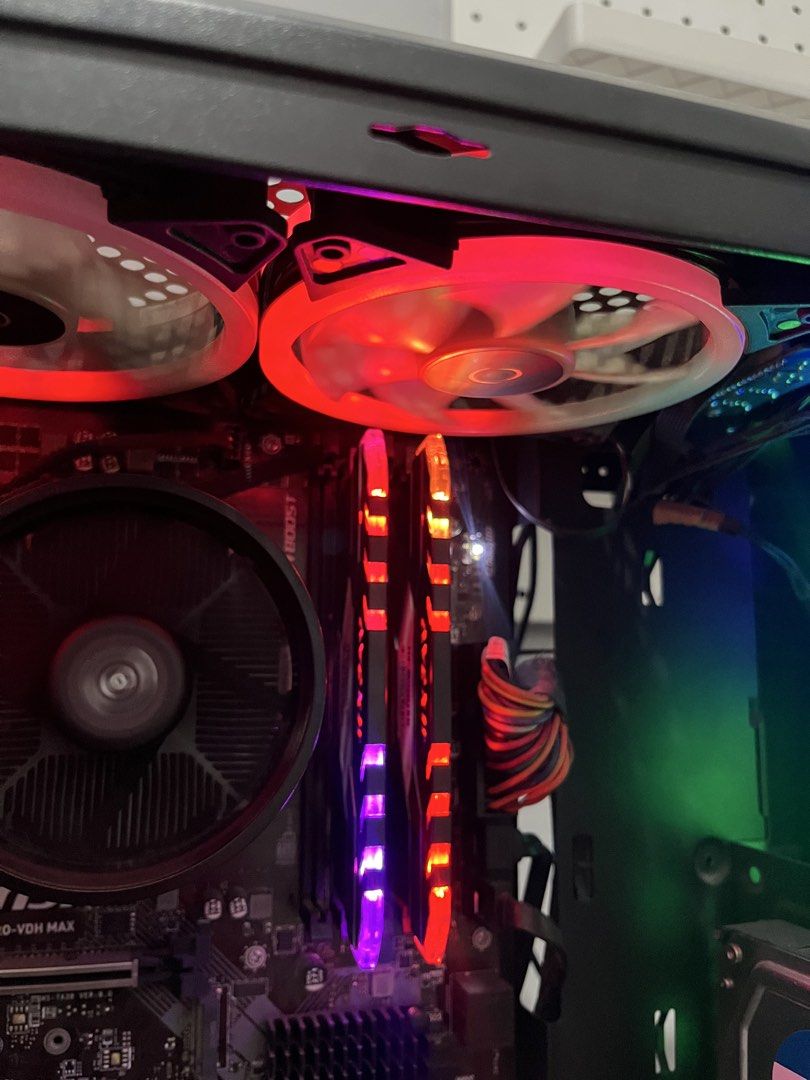 Avexir RAM 8x2GB DDR4 (Category: Computer Parts) located in Mabalacat. Submitted by g.raz (Listing ID 1470889736, Image 2). Description: 🚨 RUSH SALE! Avexir DDR4 3200MHz RAM 🚨 (NEGOTIABLE) 💻 Brand: Avexir • Capacity: 8GB x 2 (16GB total) • Type: DDR4 • Speed: 3200MHz • Timing: CL16-18-18-38 • Voltage: 1.35V 📌 RFS: Need funds for tuition fee 📍 Location: Angeles City, Pampanga.