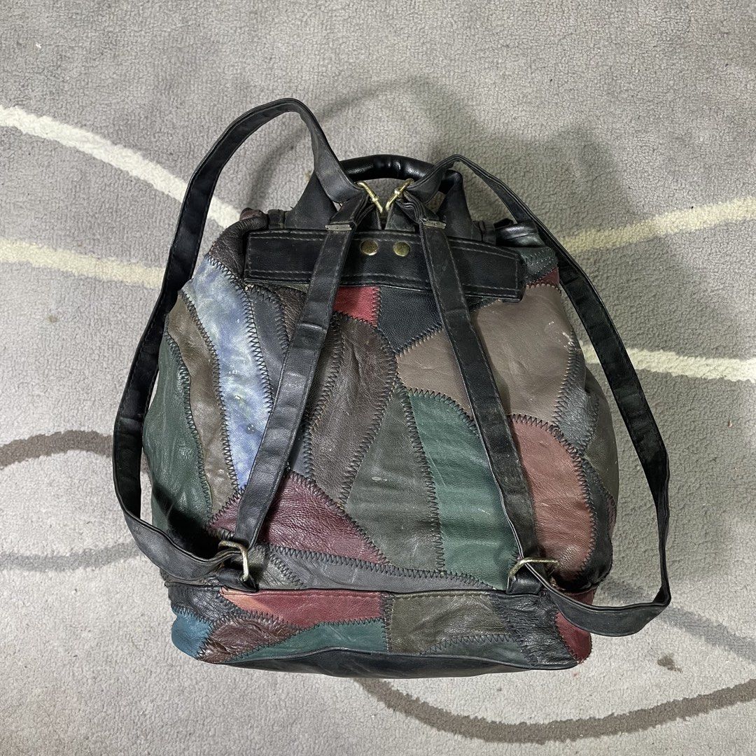 (B-375) LEATHER PATCHWORK BACKPACK (Category: Backpacks) located in Tanah Merah. Submitted by matpaisbundles (Listing ID 1470826486, Image 2). Description: FOLLOW ACCOUNT KE-2 CAROUSELL 🚫 jue.store 🚫 ❌POSTAGE SETIAP❌ AHAD➡️SELASA➡️KHAMIS.