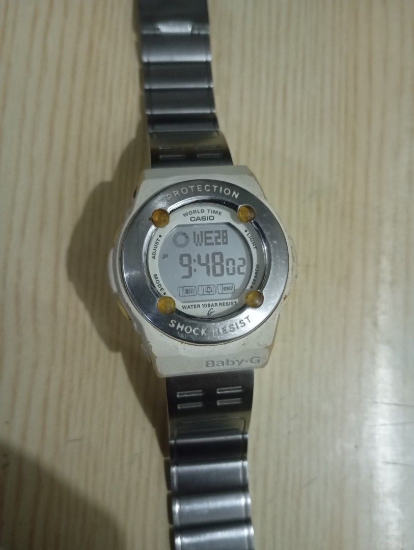 Baby G original (Category: Women's Watches) located in Las Pinas. Submitted by quick_deals_great_finds2 (Listing ID 1470876025, Image 2). Description: Original good working condition Fully functional with battery.