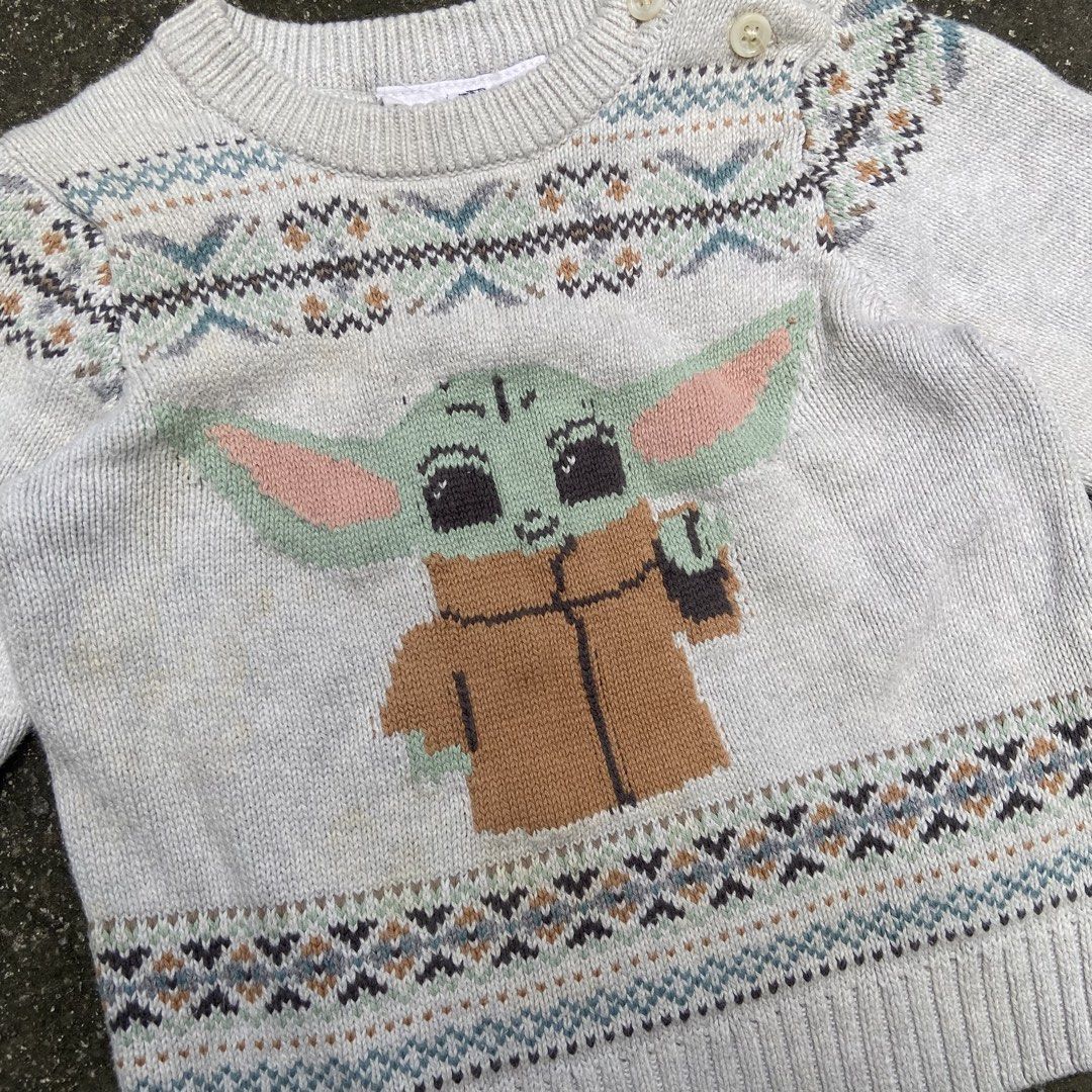 Baby Gap x Star Wars Pullover Sweater (Category: Babies & Kids Fashion) located in Angeles City. Submitted by eriellynngotvintage (Listing ID 1470834007, Image 2). Description: 12x14 18-24Months on Tag Good Condition. See photo for details 210 Angeles City Pampanga.