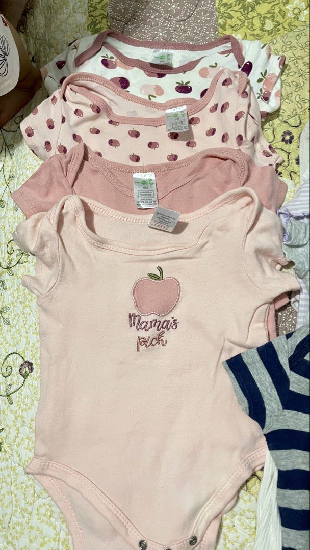 Baby Girl Bodysuits 9 Months Set Bundle (Category: Babies & Kids Fashion) located in Manila. Submitted by imeejoy07 (Listing ID 1470765855, Image 3). Description: Bundle of 9-month baby bodysuits in pink, white, grey, and stripes with cute apple and elephant prints. Made of soft cotton with bottom snap closures. Perfect for daily wear!.