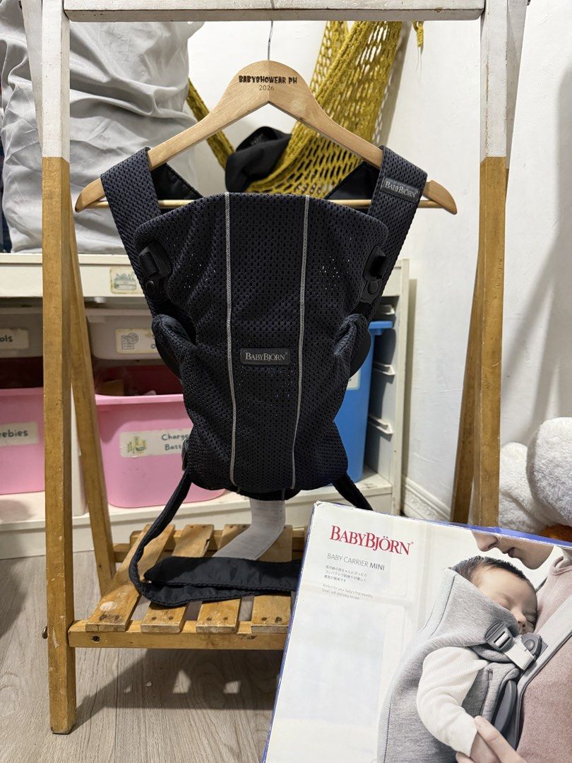 babybjorn mini mesh antracite latest version (Category: Carriers & Slings) located in Santa Maria. Submitted by babyshowearph_official (Listing ID 1470902217, Image 1). Description: .