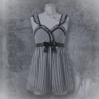 (Category: ) located in . Submitted by bunsantique (Listing ID 1470748146, Image 1). Description: .