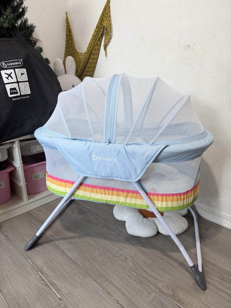 Babysing Compact Travel Cot (Category: Cots & Cribs) located in Santa Maria. Submitted by babyshowearph_official (Listing ID 1470901334, Image 1). Description: .