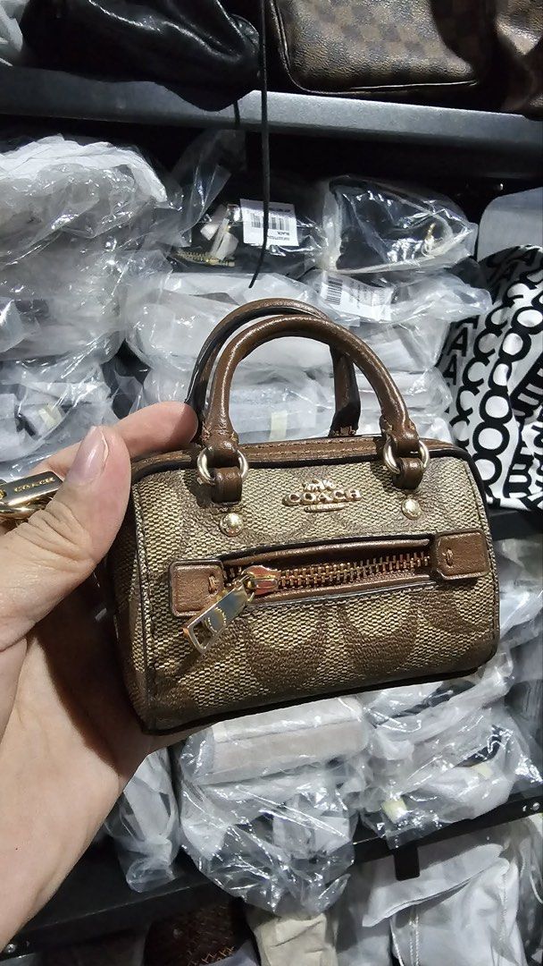 Bag charm/ card holder (Category: Luxury Accessories) located in Dasmarinas. Submitted by letssaleaway (Listing ID 1470841428, Image 2). Description: Preloved.