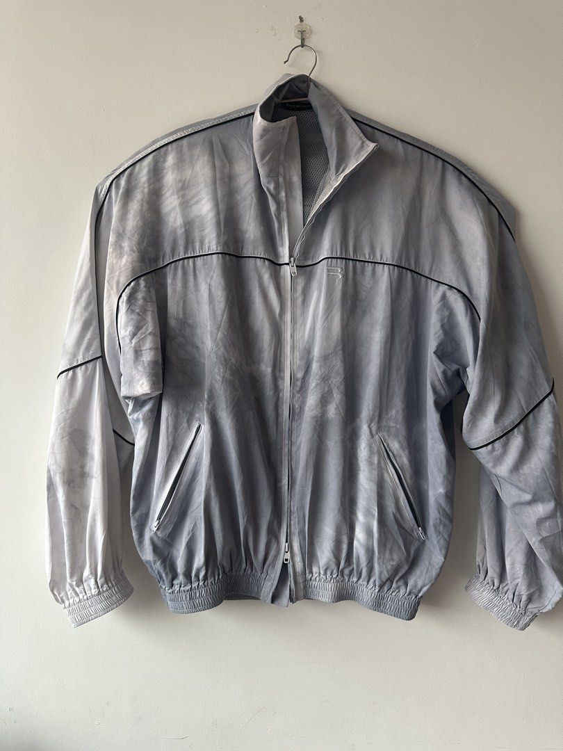Balenciaga Nylon Zip Track Jacket Size 44 (Category: Coats, Jackets and Outerwear) located in Angeles City. Submitted by royal_vintage_thriftshop (Listing ID 1470827633, Image 2). Description: Oversize No issue Very good condition Chest 27, Total Length 28.
