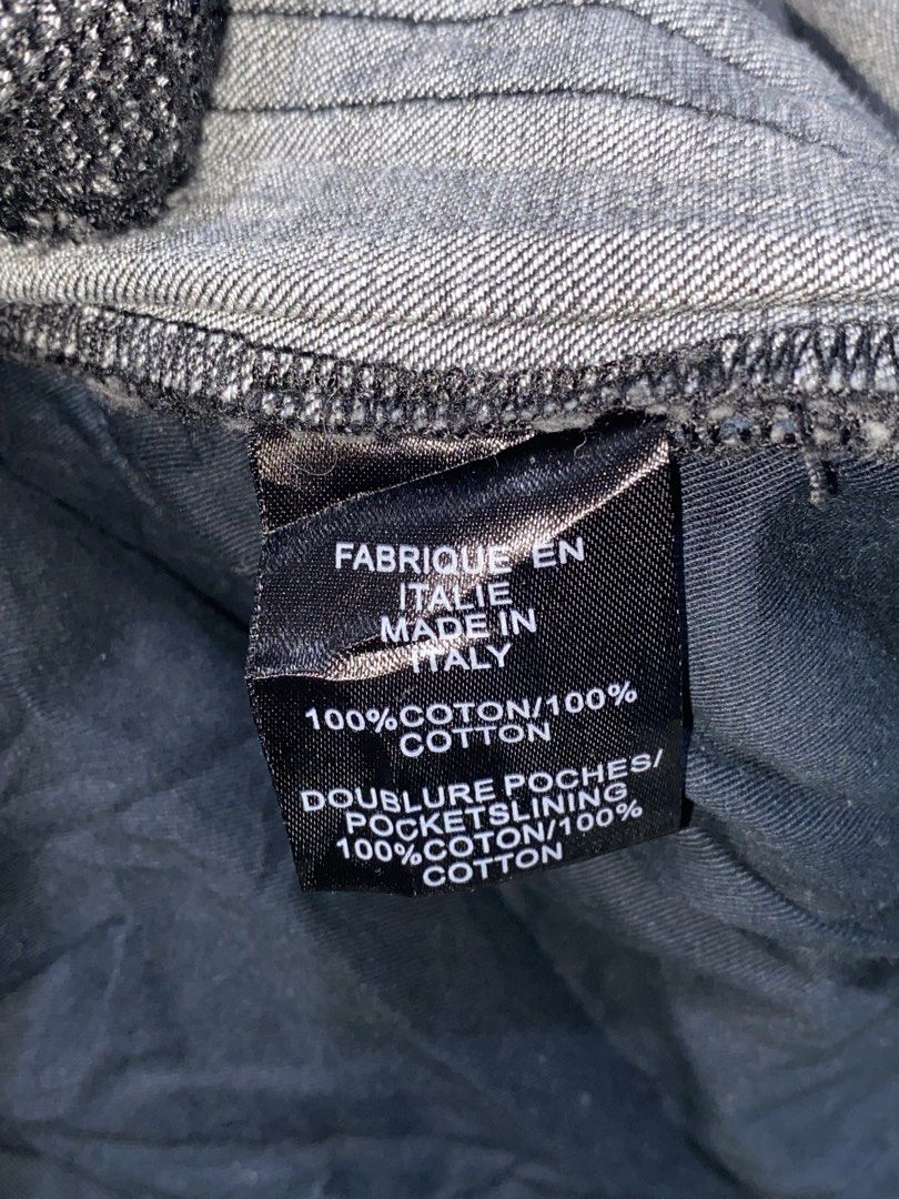 BALMAIN JEANS (Category: Luxury Apparel) located in Zamboanga. Submitted by thriftstudio38 (Listing ID 1470859436, Image 2). Description: WAIST LINE: 32 LENGTH: 39.