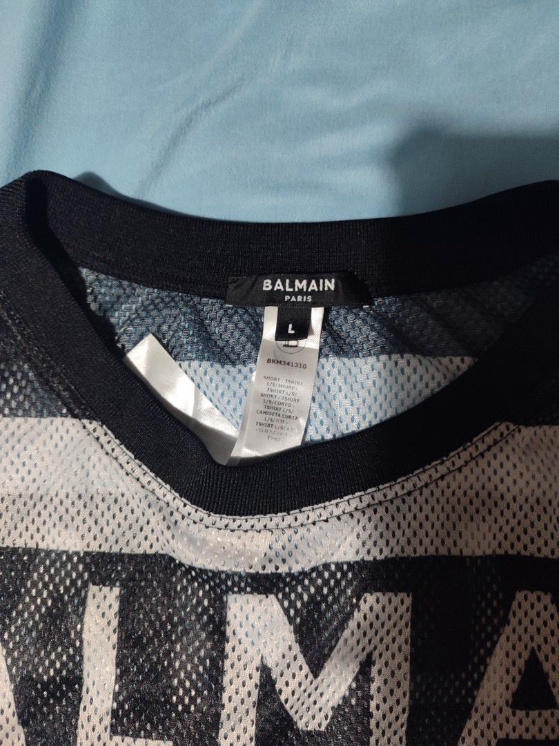 BALMAIN PARIS MESH CROP SHIRT (Category: Luxury Apparel) located in Pagadian. Submitted by miraculouspat (Listing ID 1470855239, Image 3). Description: L 16 W 21 AUTHENTIC NO ISSUE ASNEW CONDITION.