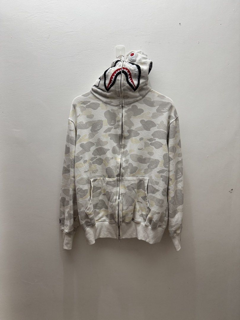 Bape Shark Zip-up hoodie (Category: Hoodies) located in Manila. Submitted by soflyapparel77 (Listing ID 1470774967, Image 1). Description: .