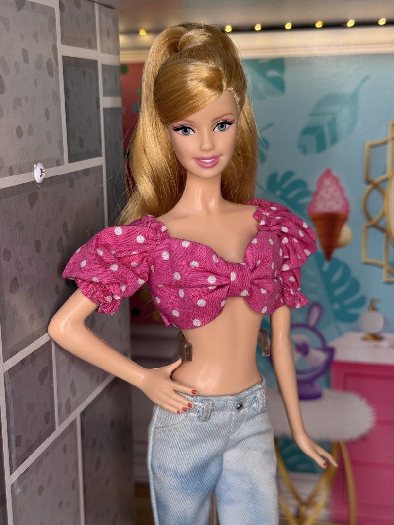 Barbie Birthday Wishes 2015 (Category: Kids Toys) located in Antipolo. Submitted by luvs2pl4y (Listing ID 1470920278, Image 2). Description: •NO ISSUES✨ •AS IS, WYSIWYG •STAND IS NOT INCLUDED 📌Strictly NO cancellation/return/refund 📌The item will be packed securely. 📌The seller assumes no liability for loss or damage once the item has been shipped. 💸MOP: Gcash/Maribank 🚚MOD: J&T/Lalamove 📍Antipolo City, Rizal.