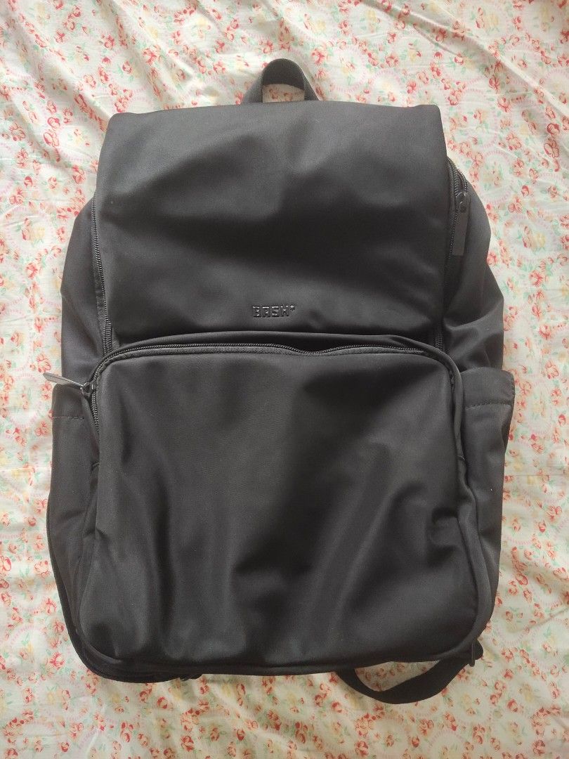 BASH Backpack Carbon (Category: Backpacks) located in Manila. Submitted by maze.declutter (Listing ID 1470820014, Image 2). Description: - Brand: BASH - Color: Carbon - Dustbag included Used a few times only.