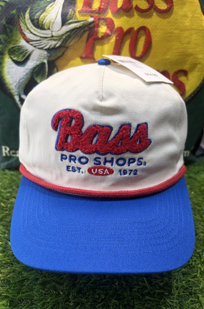 Bass Pro Shops Chenille hat (Category: Caps & Hats) located in Pinamalayan. Submitted by danilotubero08 (Listing ID 1470889256, Image 3). Description: From Bass Pro shops Canada Available in 4 colors ₱1195 each.