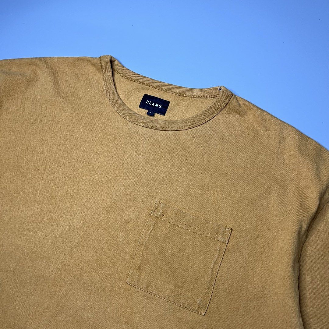 BEAMS POCKET TEE (Category: Tshirts & Polo Shirts ) located in Manila. Submitted by aaaaaahhhhhh (Listing ID 1470846633, Image 2). Description: Medium 24.5W 28L Excellent, Need wash Lalamove or J&t Express + Shipping fee.