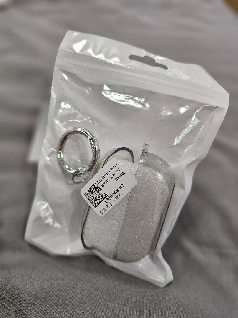 Beats Solo Buds (Category: Earphones) located in Bulacan. Submitted by summerboi (Listing ID 1470773015, Image 3). Description: For sale Beats Solo Buds Brandnew sealed with free clear case negotiable for sure buyer Can do meet up and shipping.