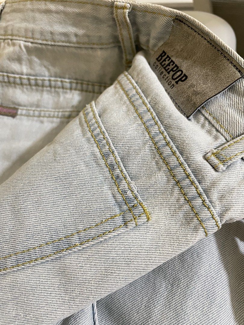 Beepop Collection Light Wash Denim Jeans Size 25 (Category: Jeans) located in Manila. Submitted by ysadeclutters (Listing ID 1470804663, Image 2). Description: DECLUTTERING [ Preloved ] - Brand: Beepop Collection - Size: 25 - Wash: Light vintage-style wash - Details: Classic contrast yellow stitching, button fly - Pockets: Standard front and back pockets - Condition: Clean, excellent, and ready to wear.