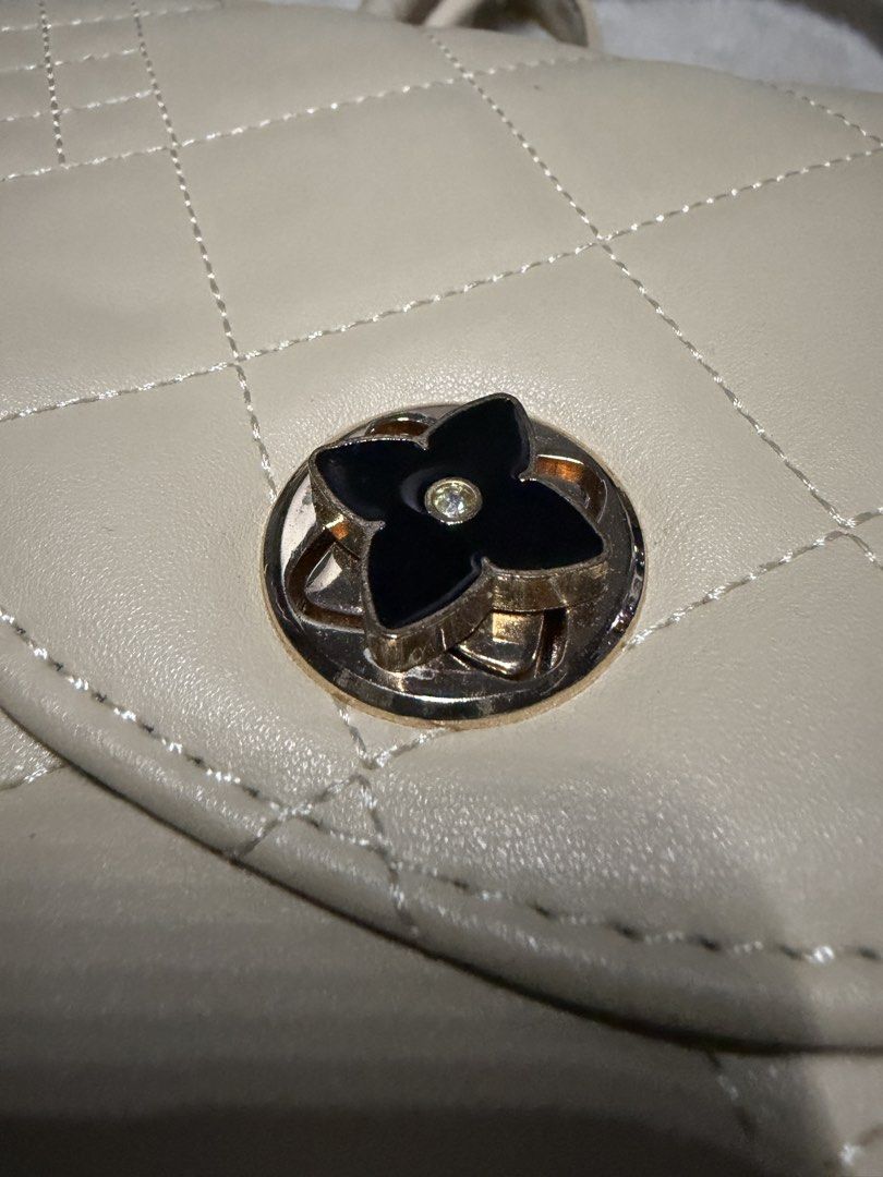 Sling / Cross-body bag (Category: Cross-body Bags) located in Manila. Submitted by decluttersgaloreph (Listing ID 1470849567, Image 2). Description: PH Local Brand. Bought at SM San Lazaro last Dec 2024 for christmas party. Used once only but needs mild cleaning due to being stored inside a cabinet. Perfect for date nights and semi-formal parties.