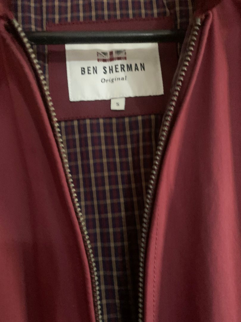 Ben Sherman High Collar Harrington Jacket (Category: Coats, Jackets and Outerwear) located in Paranaque City. Submitted by bulldogdad (Listing ID 1470762265, Image 1). Description: - Color: Burgundy - 2-button high collar - Zip-up front - Checkerboard patterned lining.