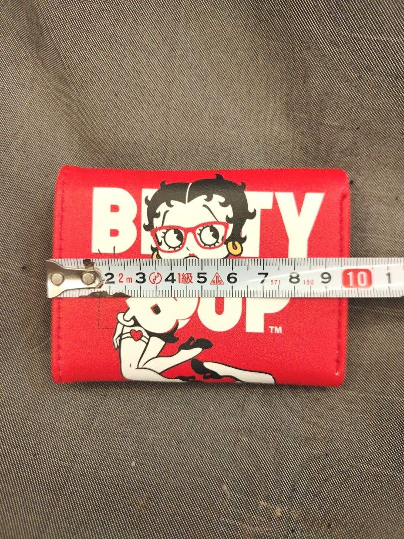 Betty Boop Tri-Fold Pocket Wallet (Category: Wallets & Card holders) located in San Fernando. Submitted by jpmarketplace2023 (Listing ID 1470833266, Image 2). Description: 💚 All items are authentic from Japan. 💛 MOP: GCash (❌️ GCash Protect) 🩵 MOD: LBC only (❌️ S. Checkout, COD, COP) 💙 Meet-up: Vista Mall, San Fernando, Pampanga 💜 All items are on-hand. 🧡 First to pay gets the item first. ❤️ Breakable items are packed with care and caution.