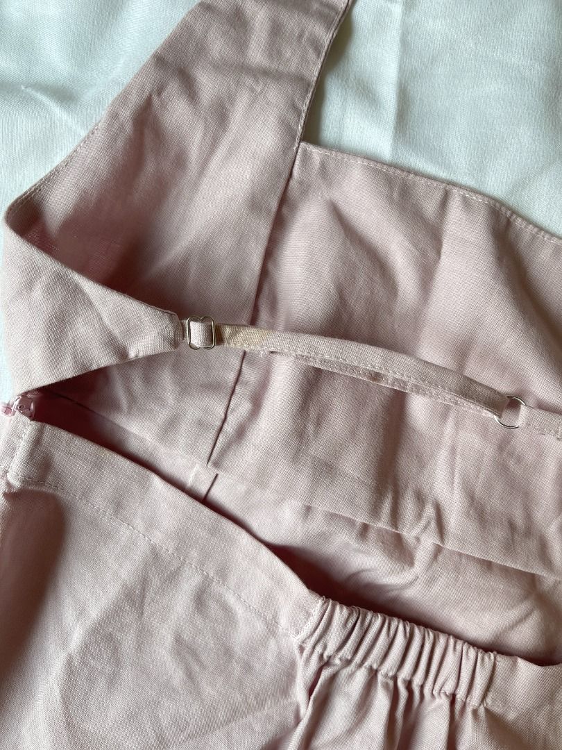 Beyond Collective Darling by Default Top (Category: Sleeveless) located in Quezon City. Submitted by everythingmustgo__ (Listing ID 1470774253, Image 3). Description: Beyond Collective Darling by Default Top - brand new no tags - size: small (bust 32/ waist 28 / length 18) - color: lavender 2.0 (no longer available on their website) - tie neck straps, adjustable back straps - has little but unnoticeable stains due to storage (as seen on the 3rd p