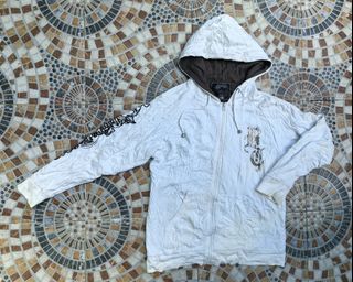(Category: ) located in . Submitted by miksxthrift (Listing ID 1470786650, Image 1). Description: .