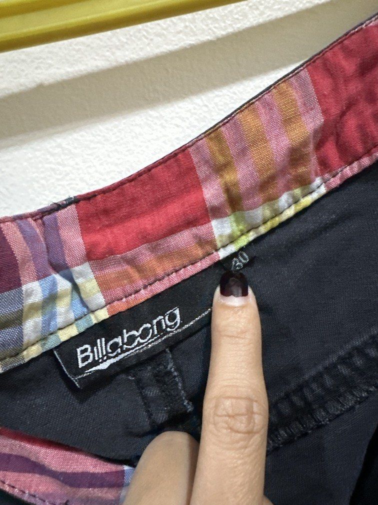 Billabong walking shorts black size 30 (Category: Shorts) located in Lipa City. Submitted by jnlxv87 (Listing ID 1470846081, Image 3). Description: Size 30 Black.