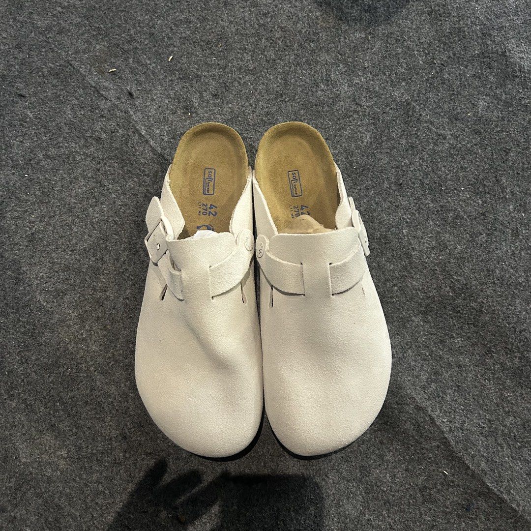 Birkenstock clogs (Category: Sneakers) located in Iloilo. Submitted by shapatos_12 (Listing ID 1470896237, Image 1). Description: .