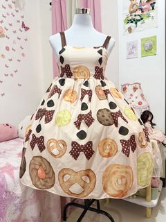 (Category: ) located in . Submitted by yuridere (Listing ID 1470761308, Image 1). Description: .