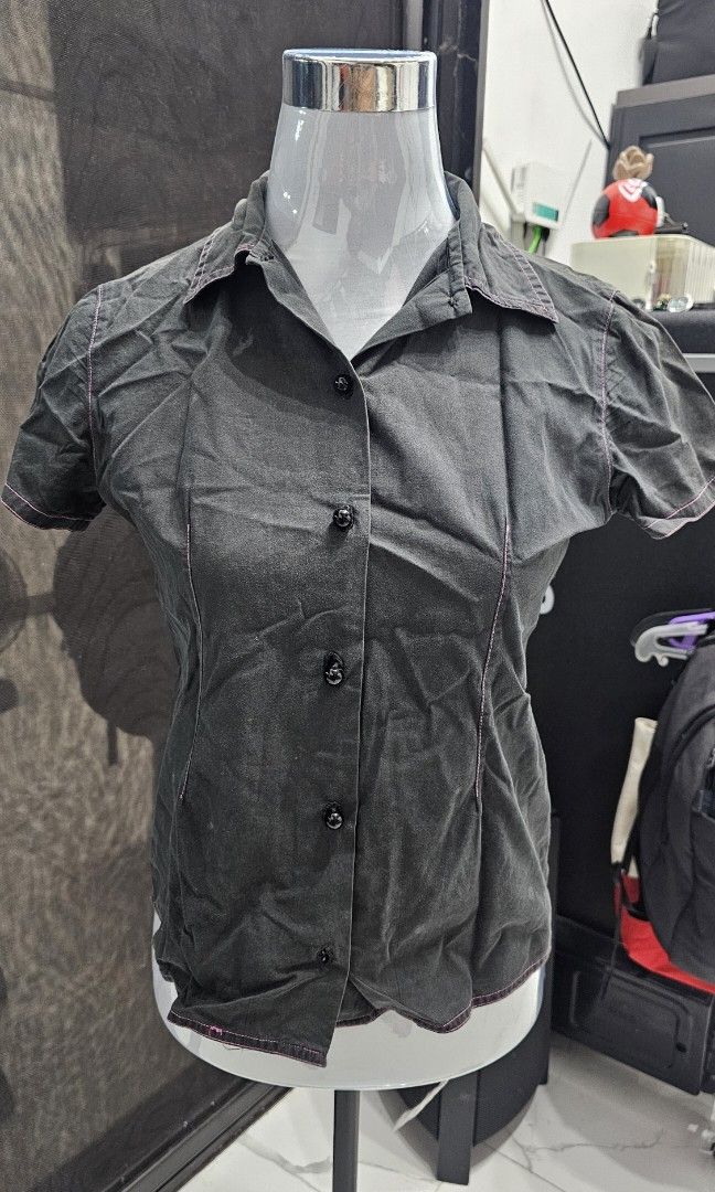 Black Button Down Top (Category: Blouses) located in Manila. Submitted by dndgnzlz (Listing ID 1470835537, Image 1). Description: Brand: Bob & Betty Size: Small Faded Color Payment first policy MOP: BPI, Gcash, Maya Courier: LBC, J&T, Lalamove, Grab.