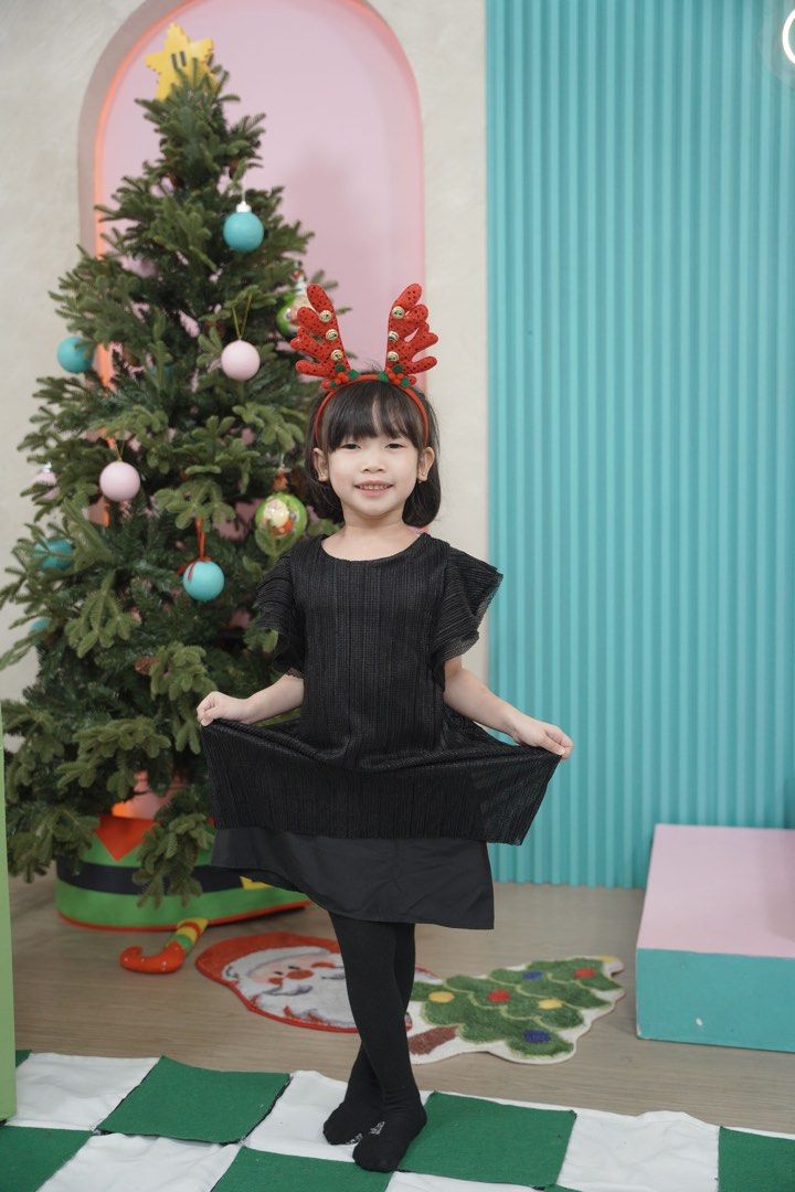 Black dress for kids (Category: Babies & Kids Fashion) located in Quezon City. Submitted by joanavictorria (Listing ID 1470832525, Image 1). Description: .