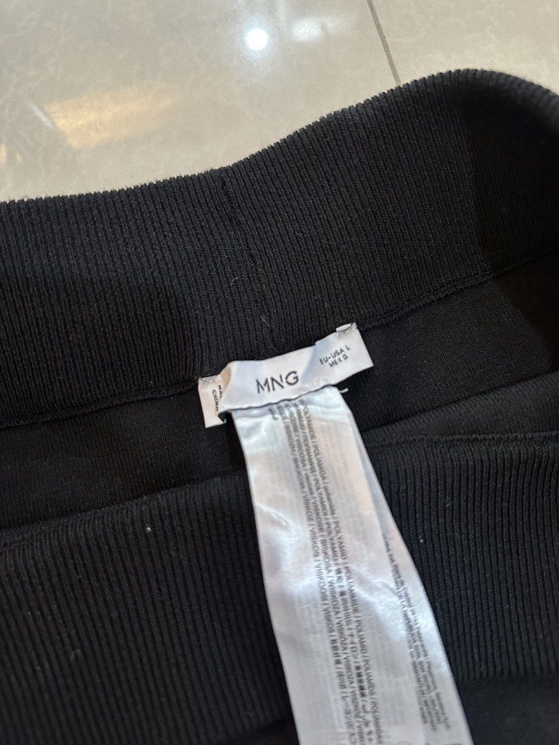 Black mango pants (Category: Other Bottoms) located in Quezon City. Submitted by byzeya (Listing ID 1470855449, Image 3). Description: Got this from the Mango store :).