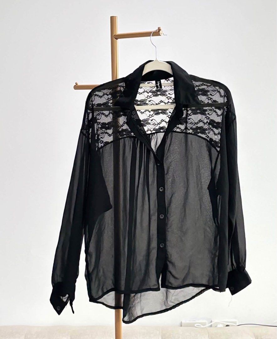 Black Sheer Lace Button Up Blouse Long Sleeve (Category: Longsleeves) located in Pasig City. Submitted by catsyybooo (Listing ID 1470781880, Image 1). Description: Best fit: M-L.